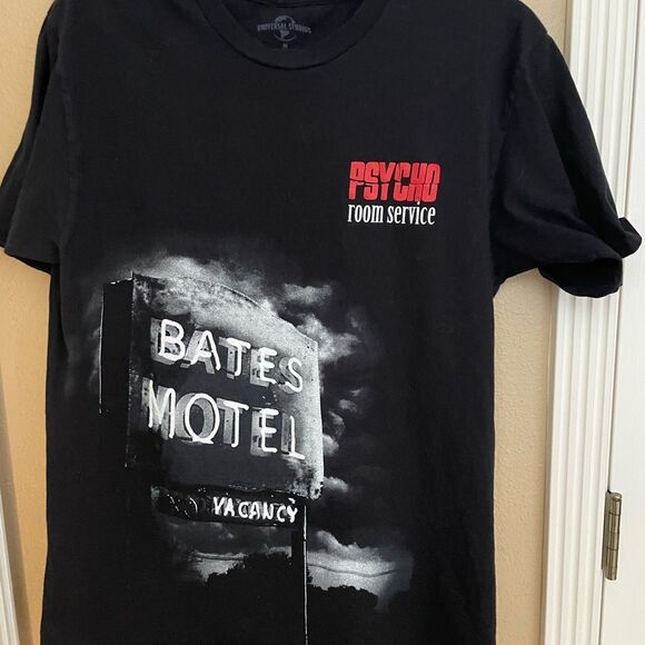 Universal Studios Psycho Room Service Bates Motel Shirt M - Picture 12 of 13